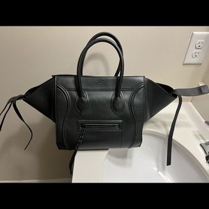 Celine Phantom Medium Black